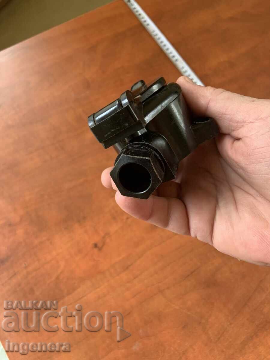 CONTACT PENTRU PLITĂ ELECTRICĂ BAKELIT VECHI CAPAC - 6 CONTACT PENTRU PLITĂ ELECTRICĂ BAKELIT VECHI CAPAC - 6