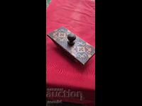 PRESPAPIE - LEMN - REGATUL BULGARIEI