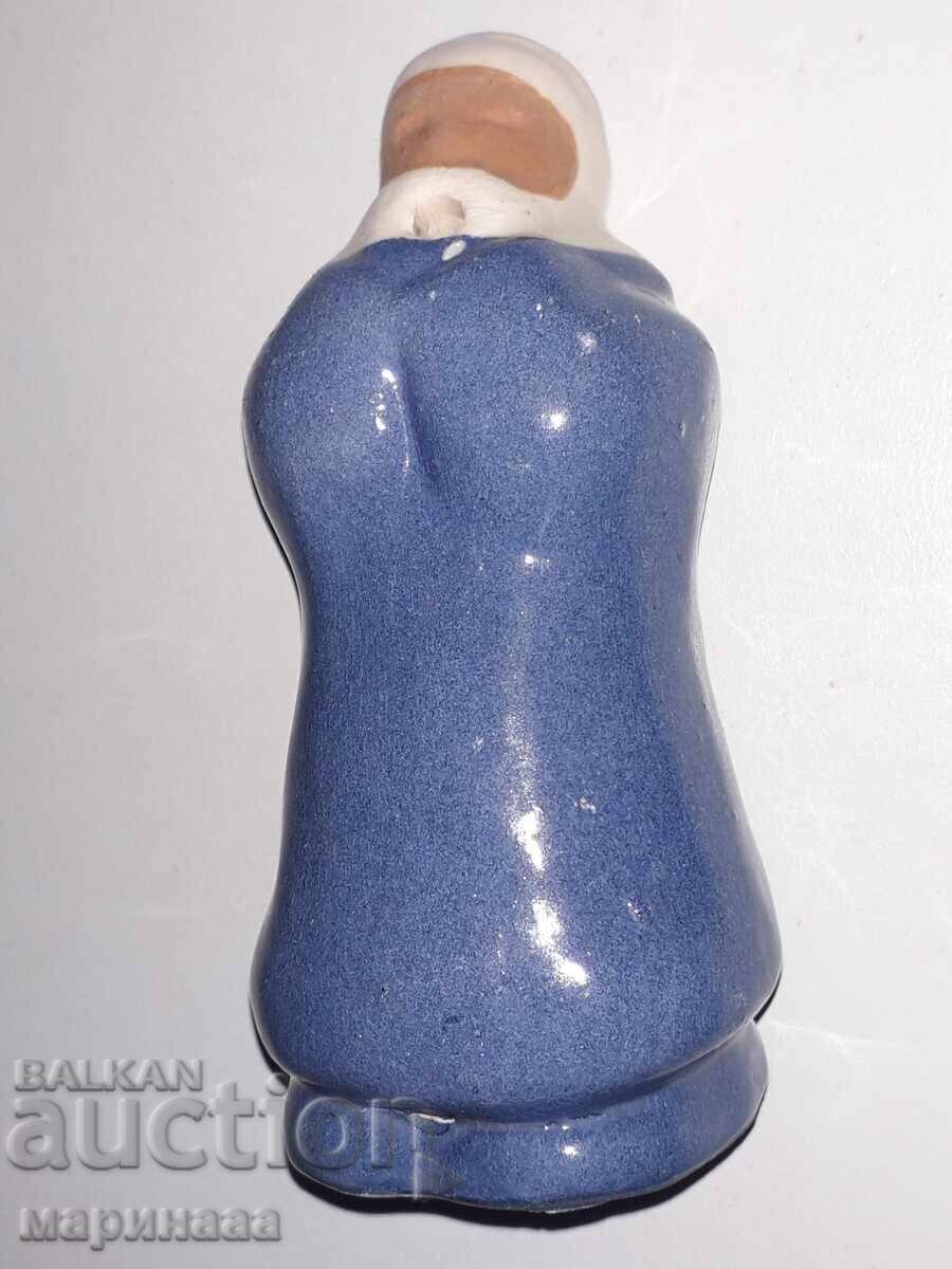 MASSIVE FIGURINE - 7 MASSIVE FIGURINE - 7