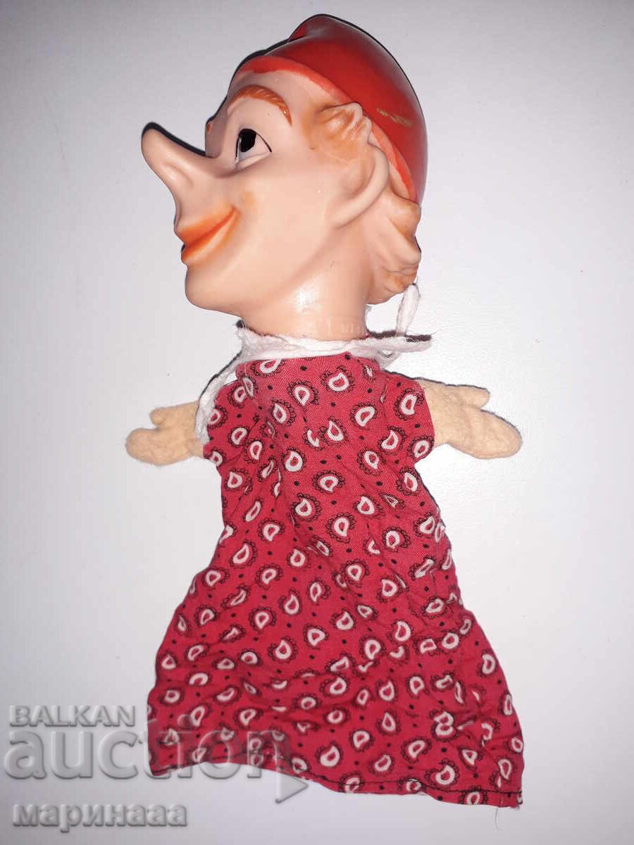 Licitație PĂPUȘĂ VECHE PENTRU MÂNĂ. GERMANIA Licitație PĂPUȘĂ VECHE PENTRU MÂNĂ. GERMANIA