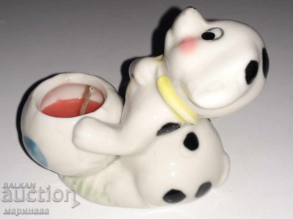 Auction  CANDLEHOLDER. FIGURINE. PORCELAIN