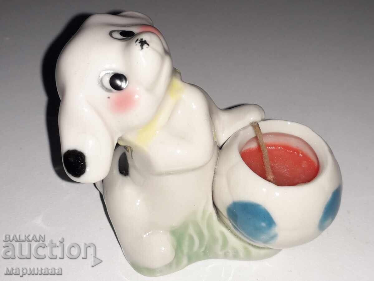 CANDLEHOLDER. FIGURINE. PORCELAIN