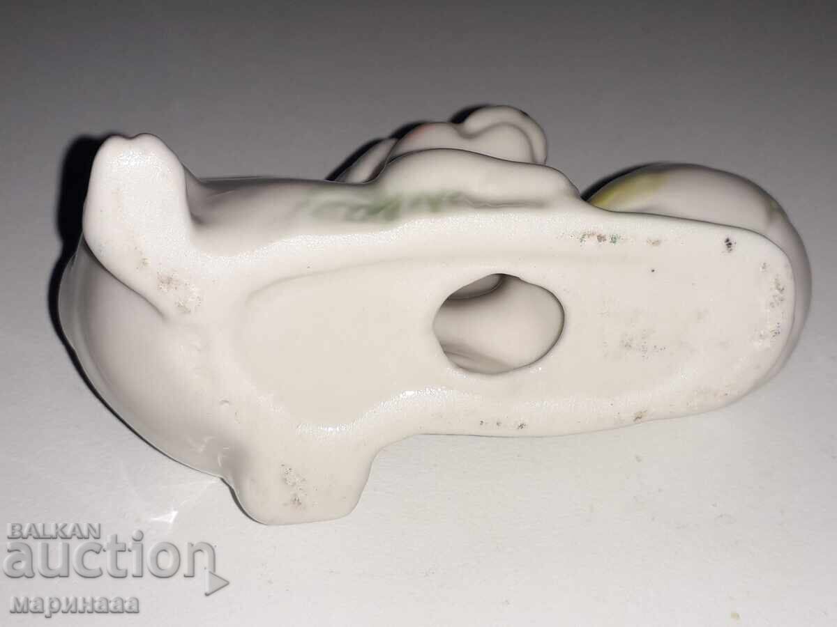 Delivery of CANDLEHOLDER. FIGURINE. PORCELAIN Delivery of CANDLEHOLDER. FIGURINE. PORCELAIN