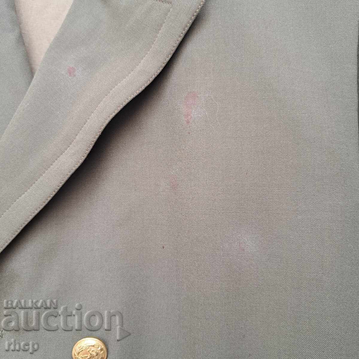 Delivery of General's summer greatcoat, general's uniform