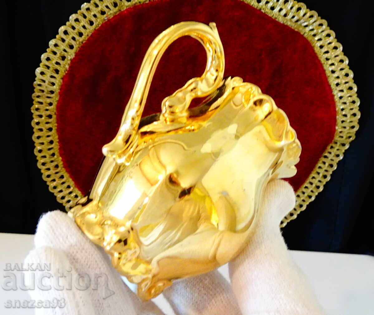 Παράδοση Βαυαρική πορσελάνινη κανάτα, καθαρό χρυσό, μπαρόκ