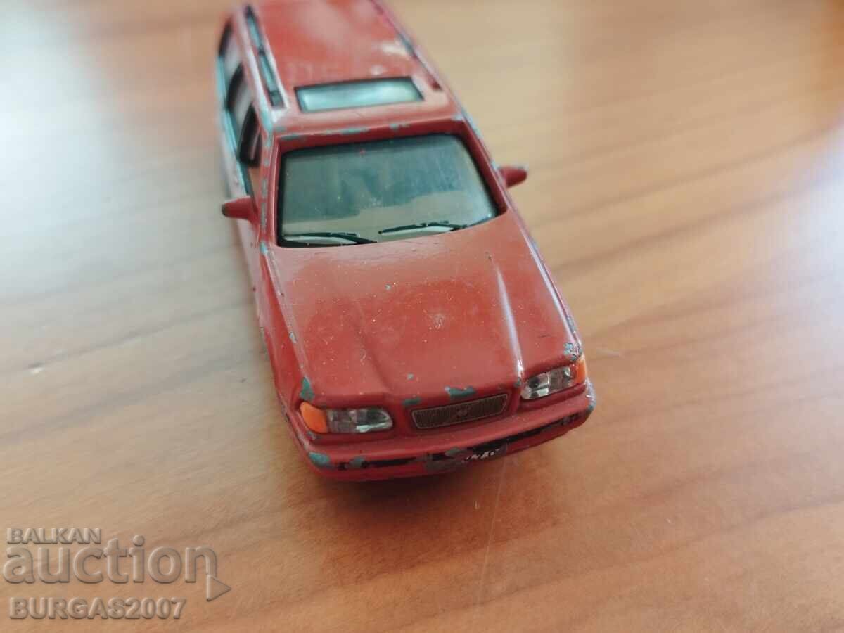 Auction Metal cart, Volvo V70 Auction Metal cart, Volvo V70