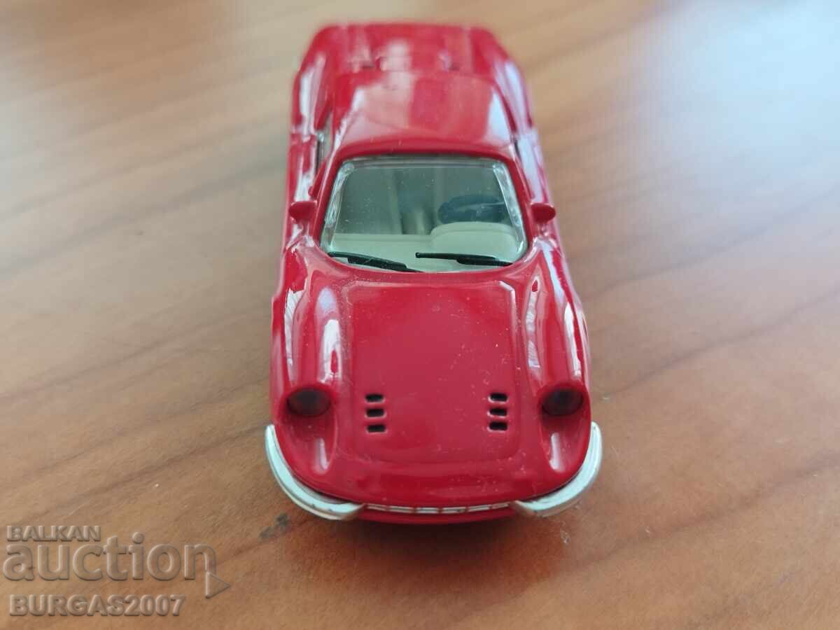 Auction Metal cart, Ferrari Dino 246 GT, Bburago, 1/43 Auction Metal cart, Ferrari Dino 246 GT, Bburago, 1/43