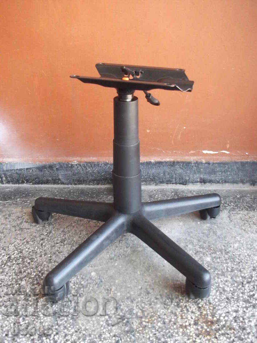 Licitație Cruce cu roți, amortizor și mecanism pentru scaun de birou -6 Licitație Cruce cu roți, amortizor și mecanism pentru scaun de birou -6