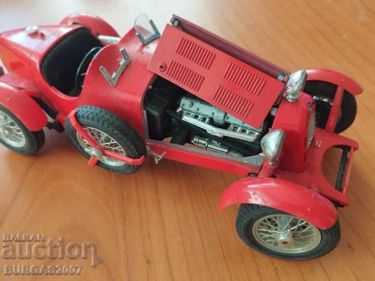 Metal car, Alfa Romeo, Made in Italy, 1/18 - 5