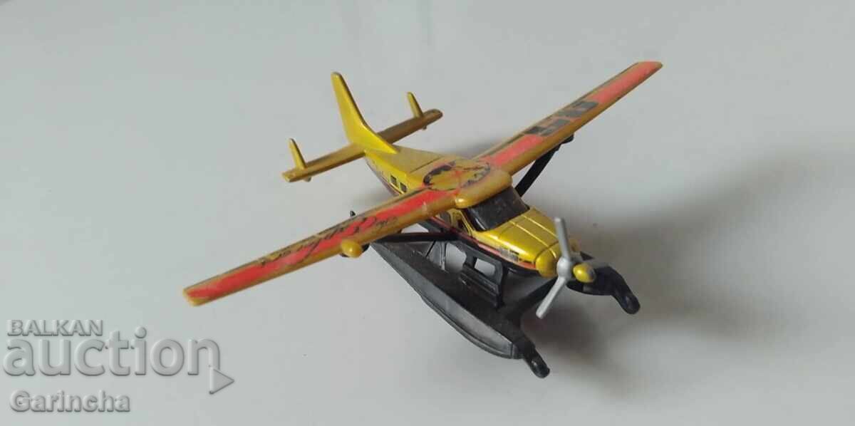 Σπιρτόκουτο 1/64 με τιμή € 3.07 | 6.00 BGN Σπιρτόκουτο 1/64 με τιμή € 3.07 | 6.00 BGN