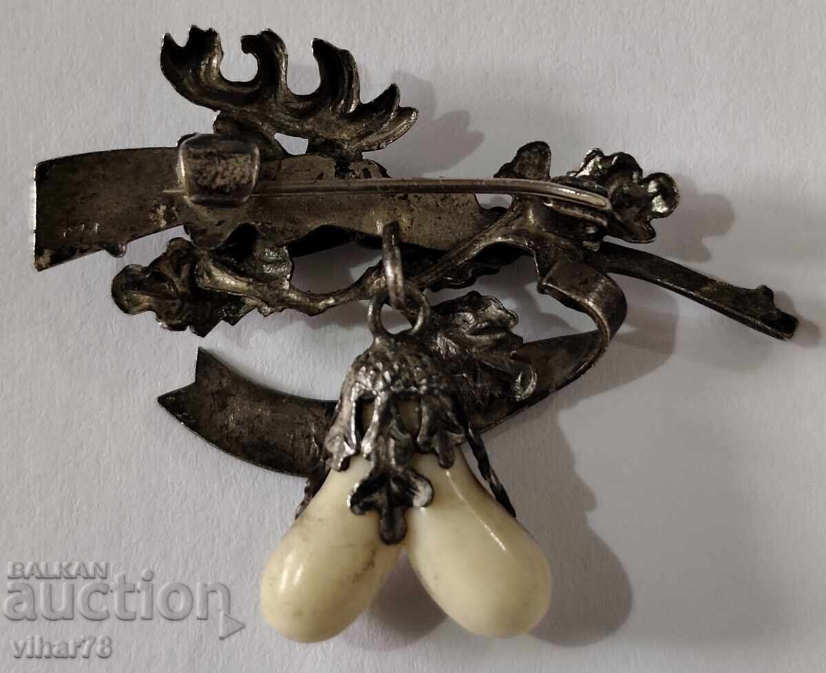 Old silver brooch with hunting motifs - 6