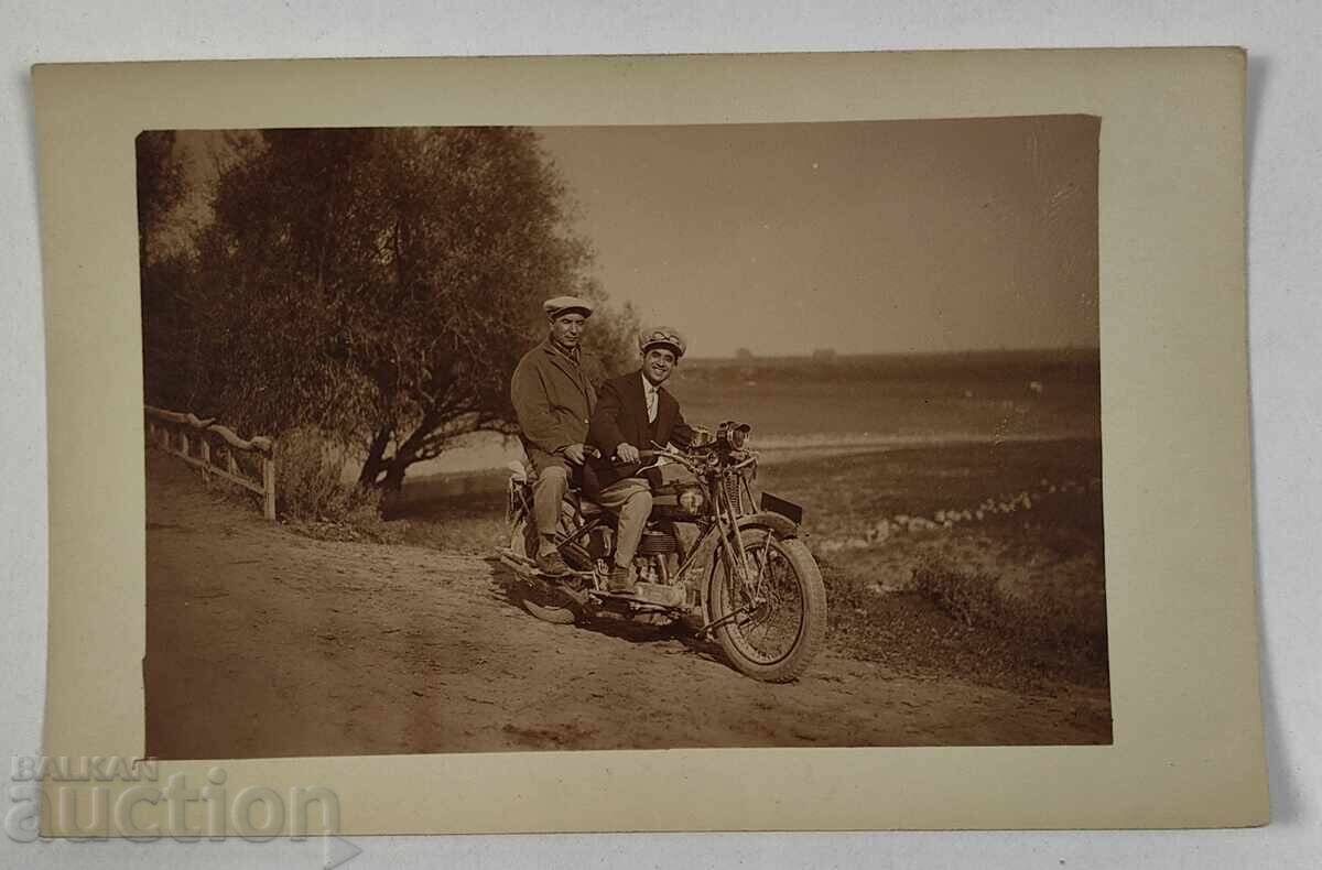 РЕТРО МОТОР МОТОЦИКЛЕТ СТАРА СНИМКА РЕТРО МОТОР МОТОЦИКЛЕТ СТАРА СНИМКА