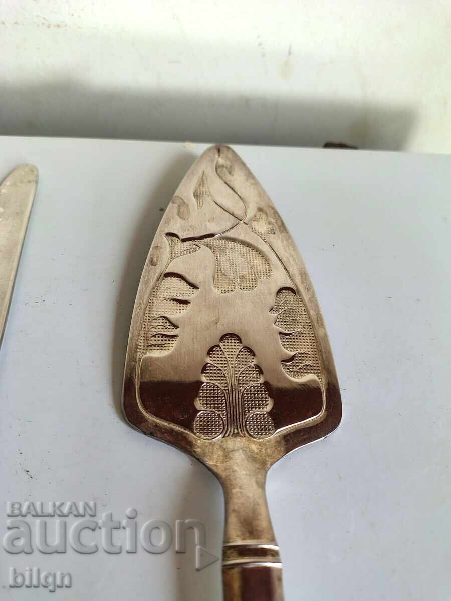 Δημοπρασία Υπέροχο Ασημένιο Σετ Σερβιρίσματος Δημοπρασία Υπέροχο Ασημένιο Σετ Σερβιρίσματος