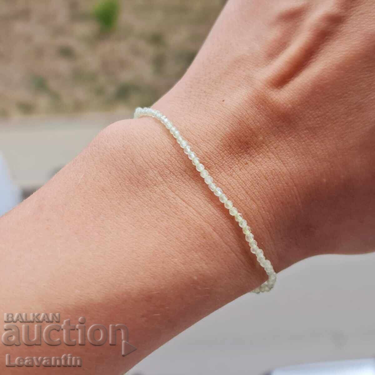 Brățară de argint cu Prenit cu preț 30.00 BGN | € 15.34 Brățară de argint cu Prenit cu preț 30.00 BGN | € 15.34