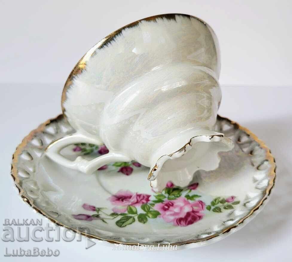 Δημοπρασία Πορσελάνινο φλιτζάνι με πιατάκι Roberts Company of San Francisco