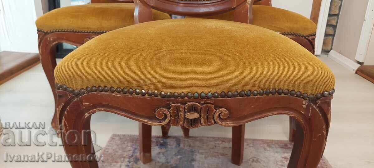 Livrarea Scaune sculptate baroc pentru cunoscători, 5 bucăți