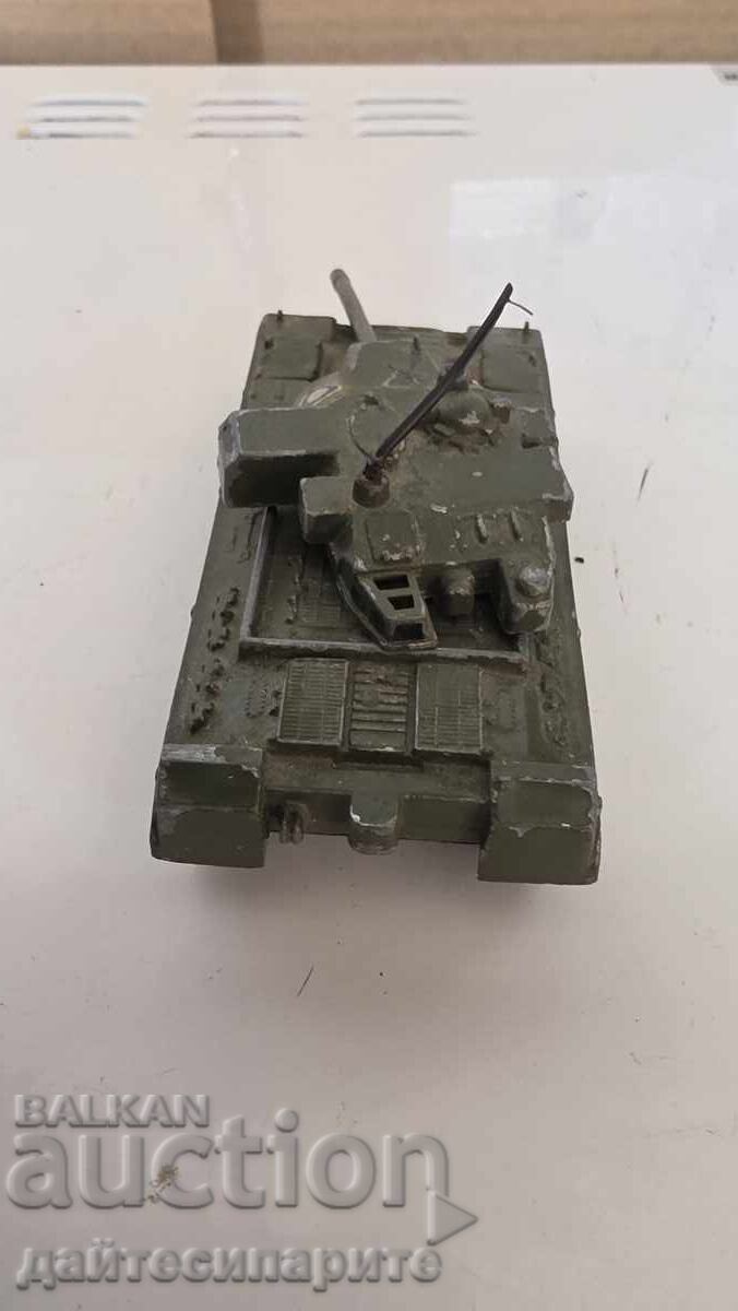 Παράδοση Μακέτα τανκ - 10cm μήκος / 5cm πλάτος Παράδοση Μακέτα τανκ - 10cm μήκος / 5cm πλάτος