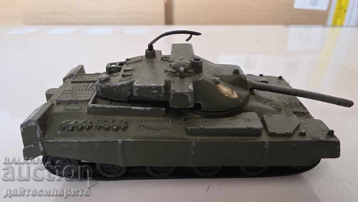 Μακέτα τανκ - 10cm μήκος / 5cm πλάτος Μακέτα τανκ - 10cm μήκος / 5cm πλάτος