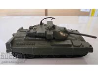 Model tanc - 10cm lungime / 5cm lățime