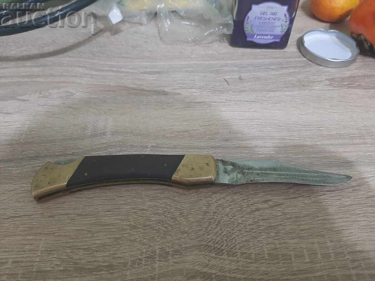 Δημοπρασία Ένα παλιό μαχαίρι τσέπης Δημοπρασία Ένα παλιό μαχαίρι τσέπης