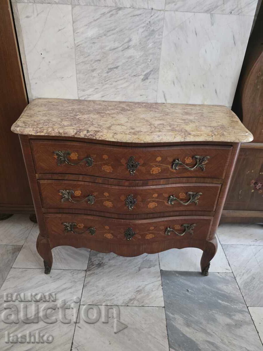 Chest of drawers, screen, wardrobe Chest of drawers, screen, wardrobe