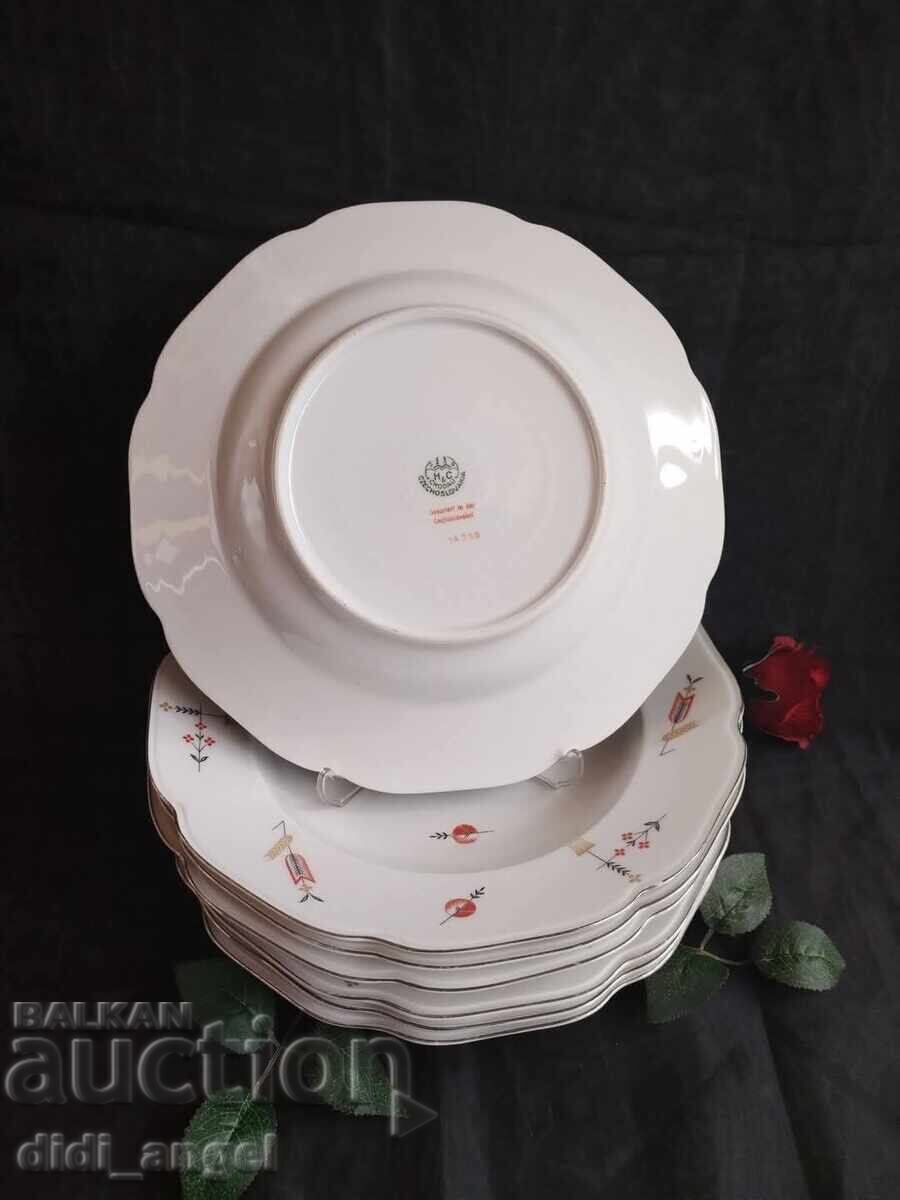 Σετ πιάτων, Τσεχοσλοβακία με τιμή € 24.54 | 48.00 BGN