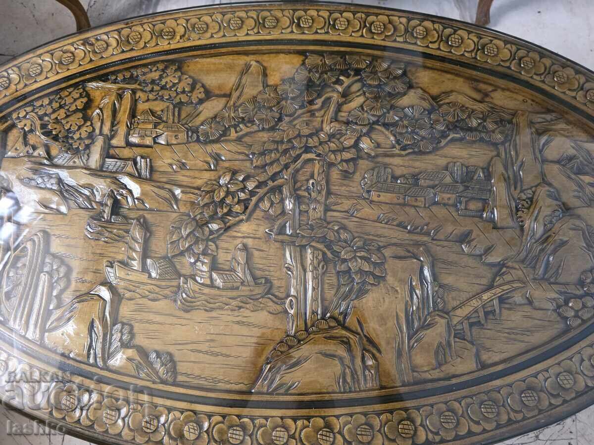 Livrarea Măsuță veche sculptată