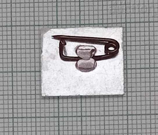 ЛЕВСКИ КАРЛОВО КЪЩА-МУЗЕЙ "В.ЛЕВСКИ" ЗНАЧКА с цена 1.00 лв. | € 0.51 ЛЕВСКИ КАРЛОВО КЪЩА-МУЗЕЙ "В.ЛЕВСКИ" ЗНАЧКА с цена 1.00 лв. | € 0.51