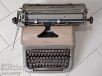 Mașină de scris veche "OPTIMA"