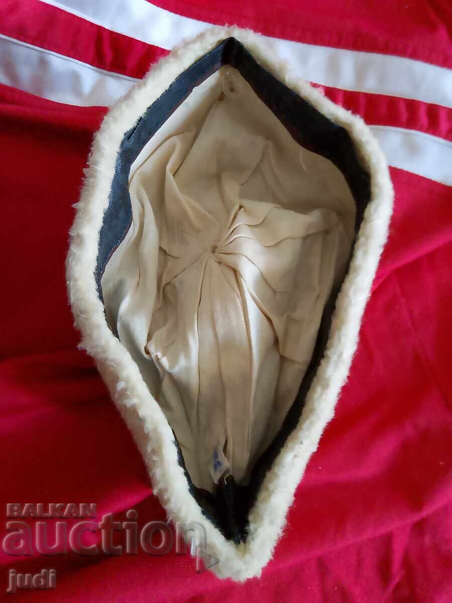 Σοσιαλιστικό καπέλο του Τσαβντάρτσε - 5 Σοσιαλιστικό καπέλο του Τσαβντάρτσε - 5