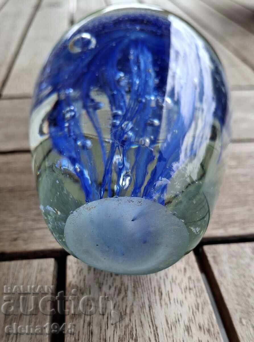 Presă hârtie cu preț 90.00 BGN | € 46.02