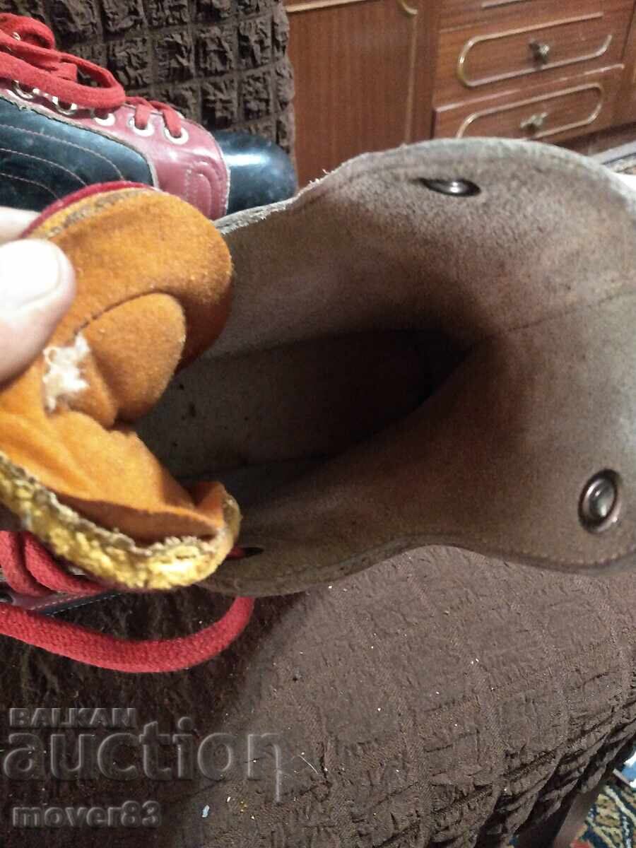 Licitație Patinaj pe gheață "FOS-Meteor". Număr 43