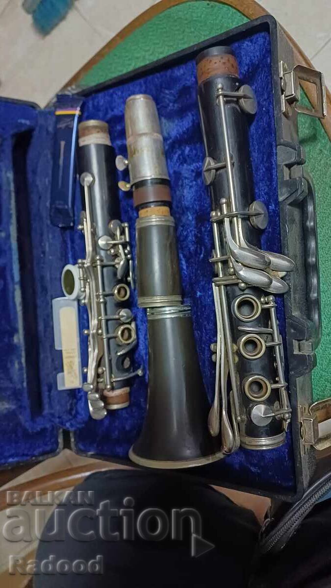 Κλαρινέτο σε άριστη κατάσταση με τιμή 250.00 BGN | € 127.82