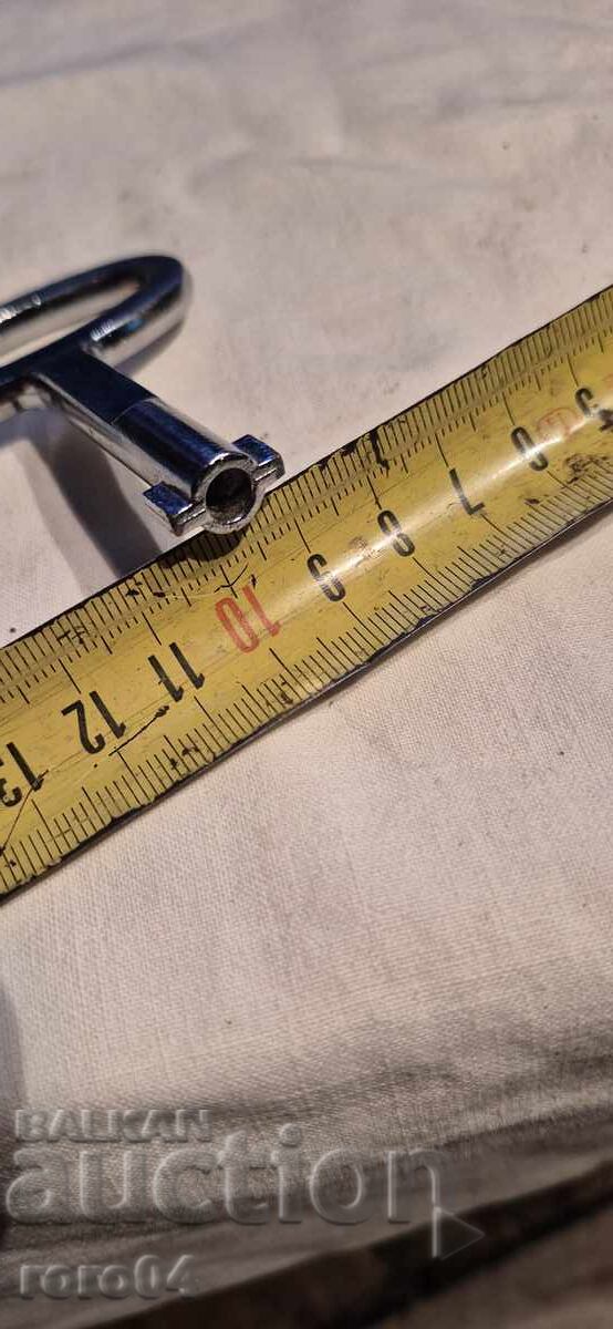 KEY - STREET ELEC. BOARD - MESAN - 5