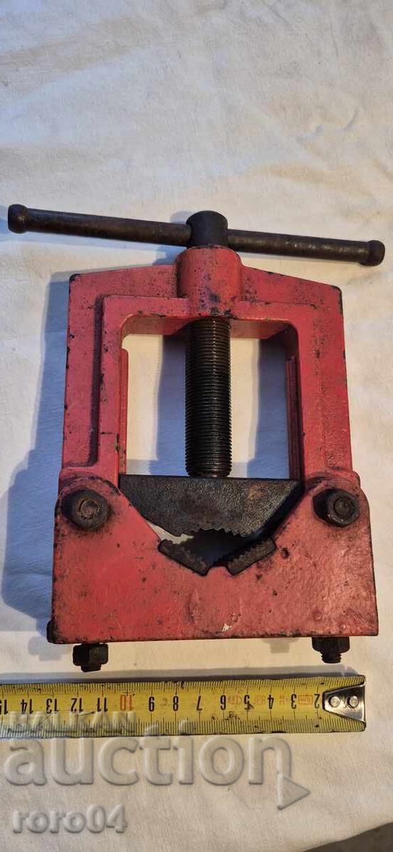 Аукцион МЕНГЕМЕ