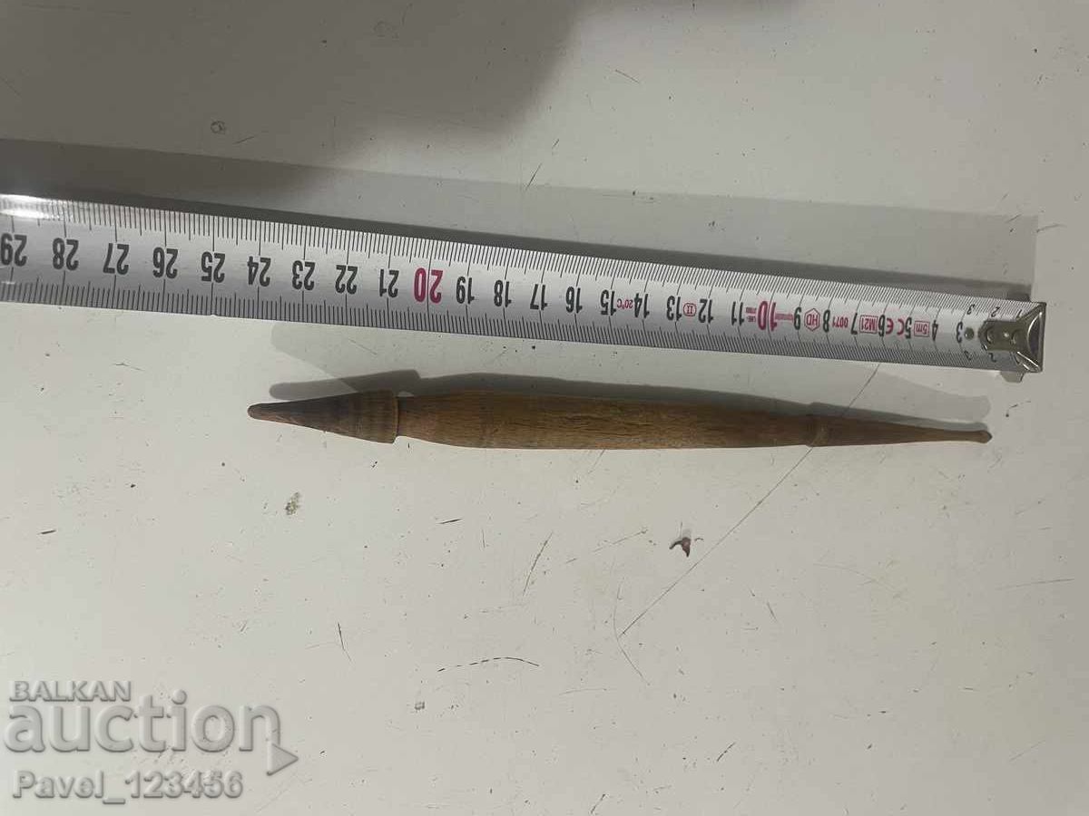 Vretenă cu preț 0.99 BGN | € 0.51