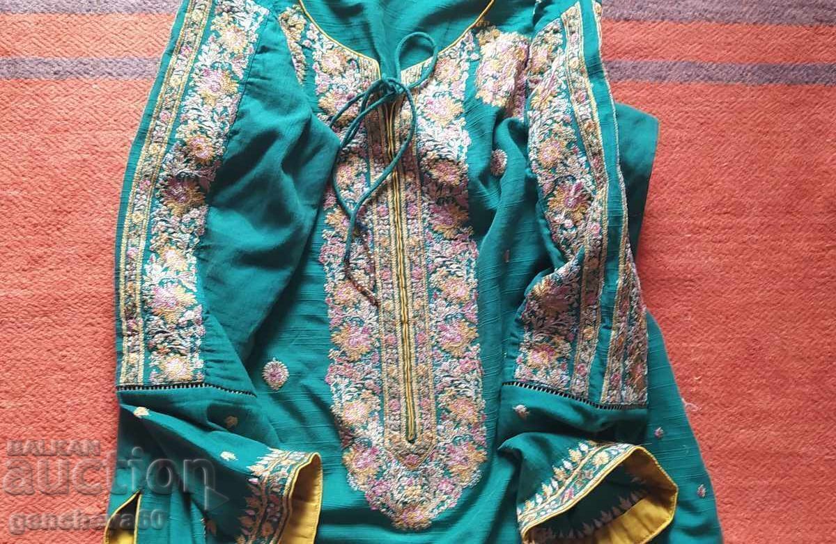 Frumoasă cămașă lungă ETNO cu broderie - 7