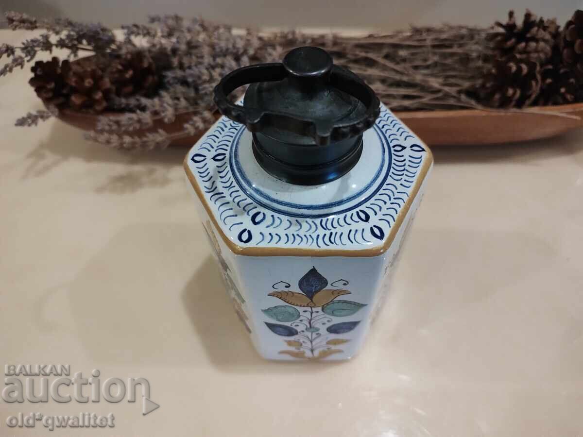 Porcelain container for herbs, herbal oils, porcelain, Hungary with price 147.00 BGN | € 75.16 Porcelain container for herbs, herbal oils, porcelain, Hungary with price 147.00 BGN | € 75.16