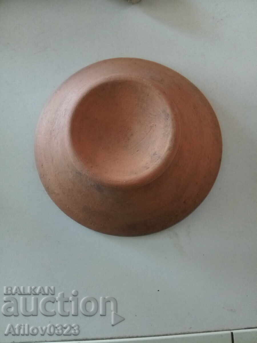 Bol mic din ceramică. Pentru decor. cu preț 1.00 BGN | € 0.51