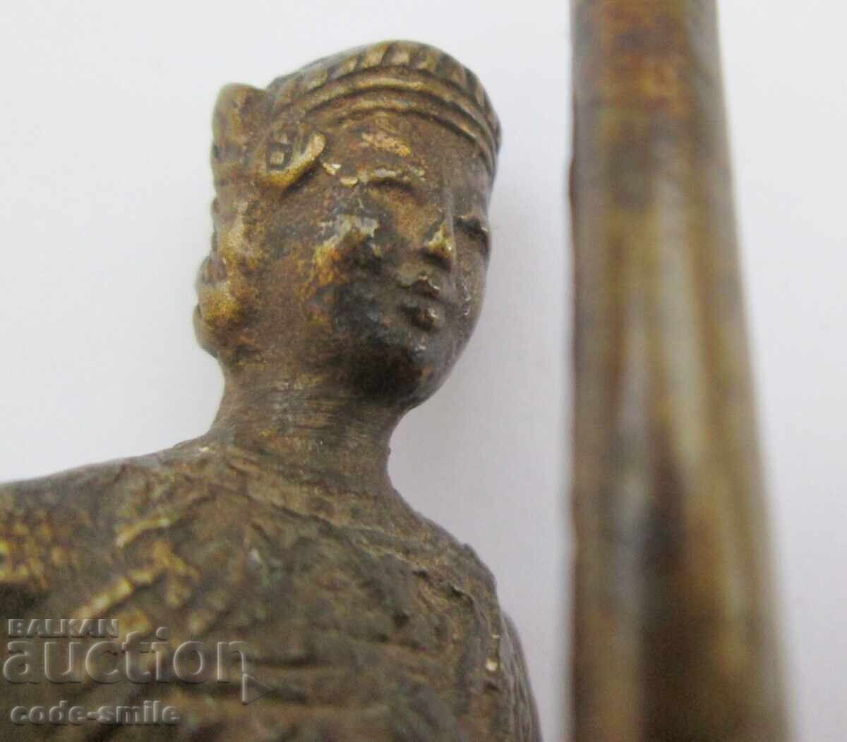 Δημοπρασία Παλιά, παλαιά μπρούτζινη αγαλματίδιο γυναικείας φιγούρας
