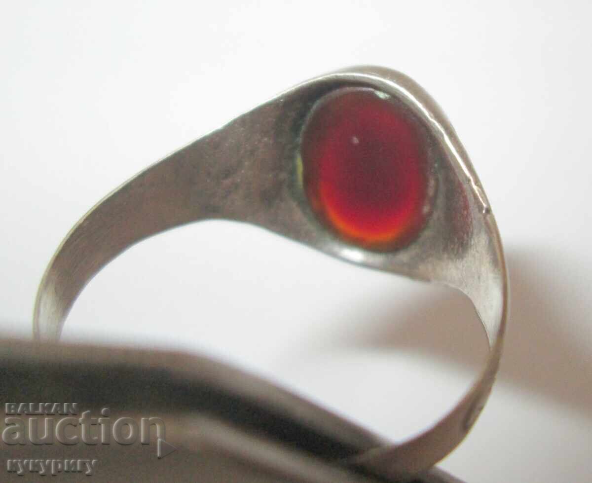 Δημοπρασία Παλαιό Αναγεννησιακό ασημένιο δαχτυλίδι με πέτρα Αχάτη