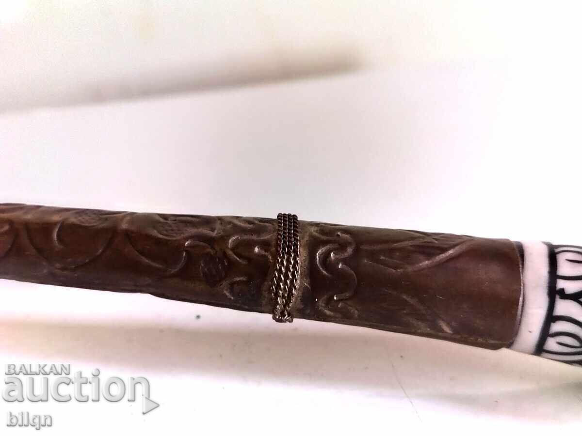 Delivery of Extremely Rare Collector's Ceramic Pipe