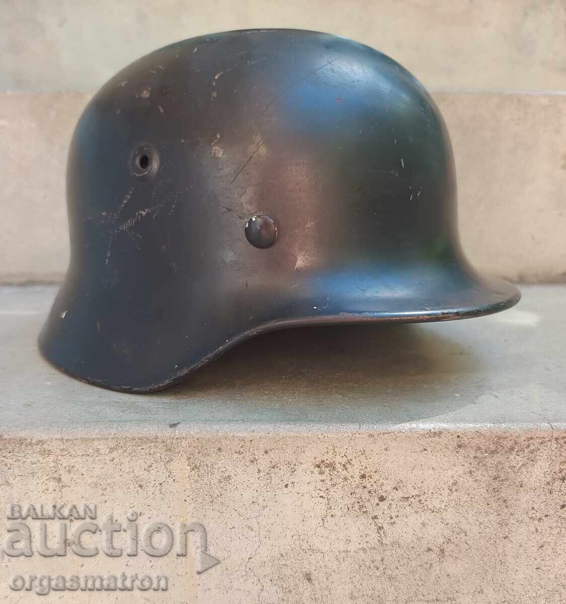 Delivery of German M40 Helmet