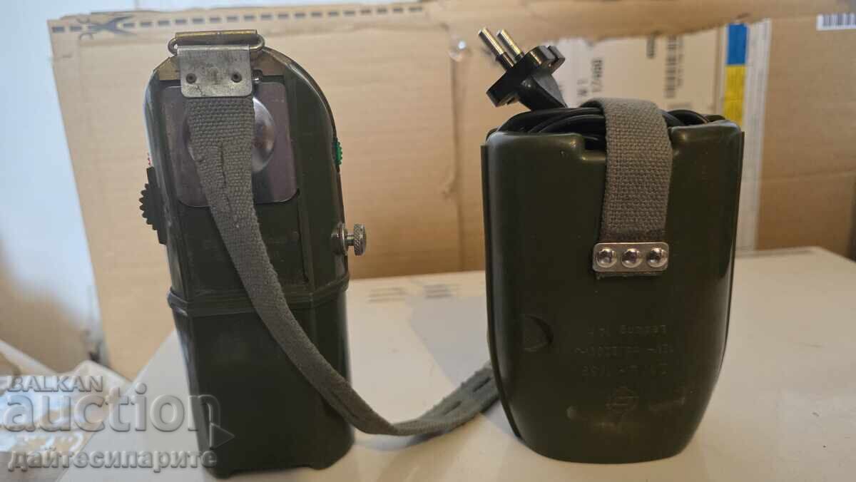 Доставка на Стар сигнален фенер със зареждане и различни светлини