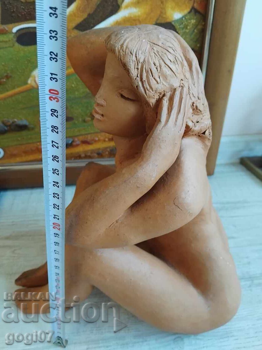 Auction  OLD SCULPTURE PLASTIC BROUGHT IN 1970 FROM USSR
