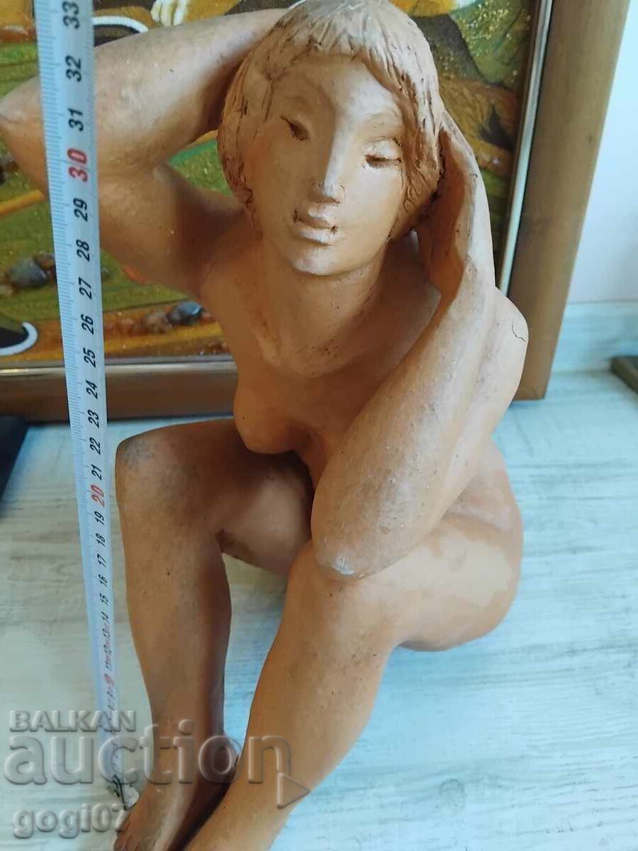 OLD SCULPTURE PLASTIC BROUGHT IN 1970 FROM USSR