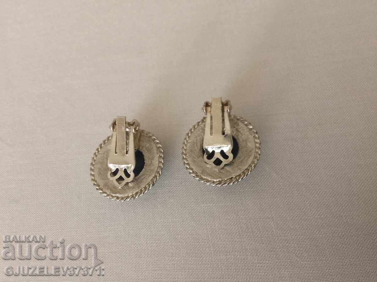 Vintage Murano Glass Earrings, Murano, Clip-On with price 75.00 BGN | € 38.35 Vintage Murano Glass Earrings, Murano, Clip-On with price 75.00 BGN | € 38.35