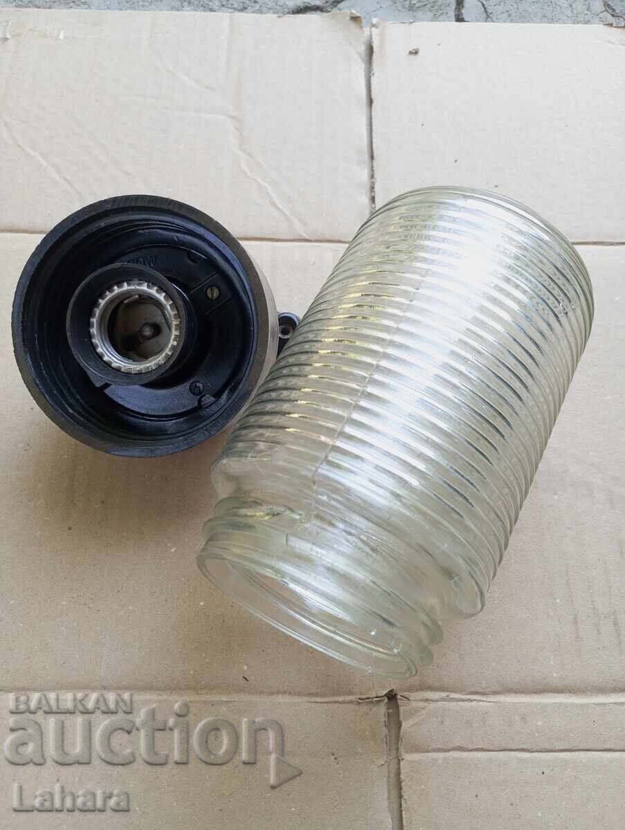 Δημοπρασία Αδιάβροχο λαμπτήρας από την εποχή του σοσιαλισμού