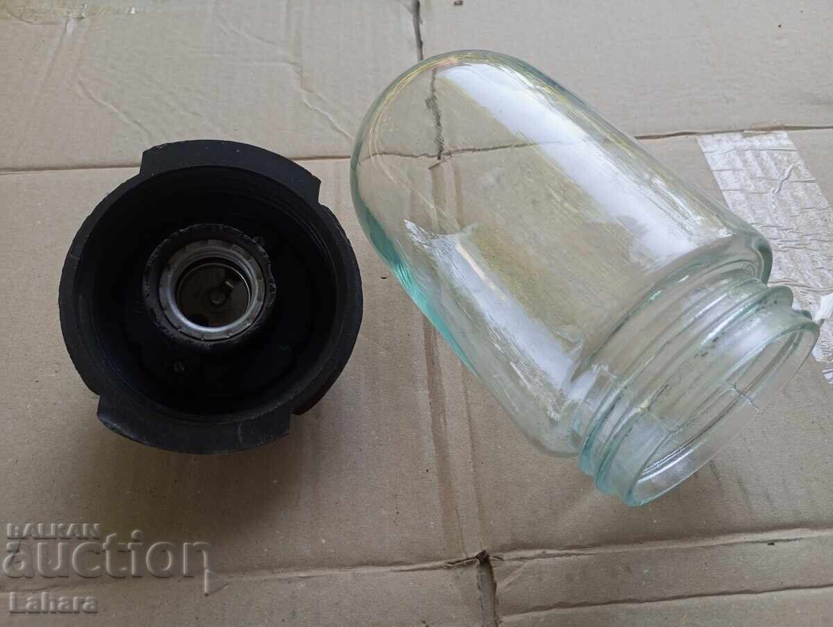 Παράδοση Αδιάβροχο λαμπτήρας από την εποχή του σοσιαλισμού Παράδοση Αδιάβροχο λαμπτήρας από την εποχή του σοσιαλισμού