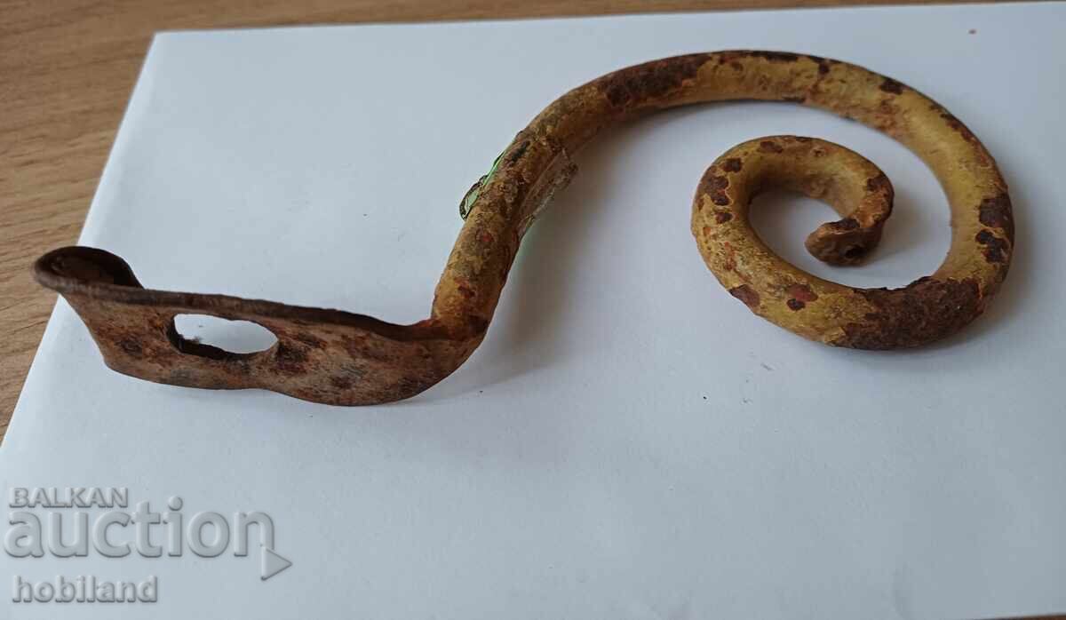 Element forjat manual, de epocă renascentistă Element forjat manual, de epocă renascentistă